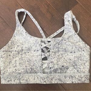 LuLulemon sports bra